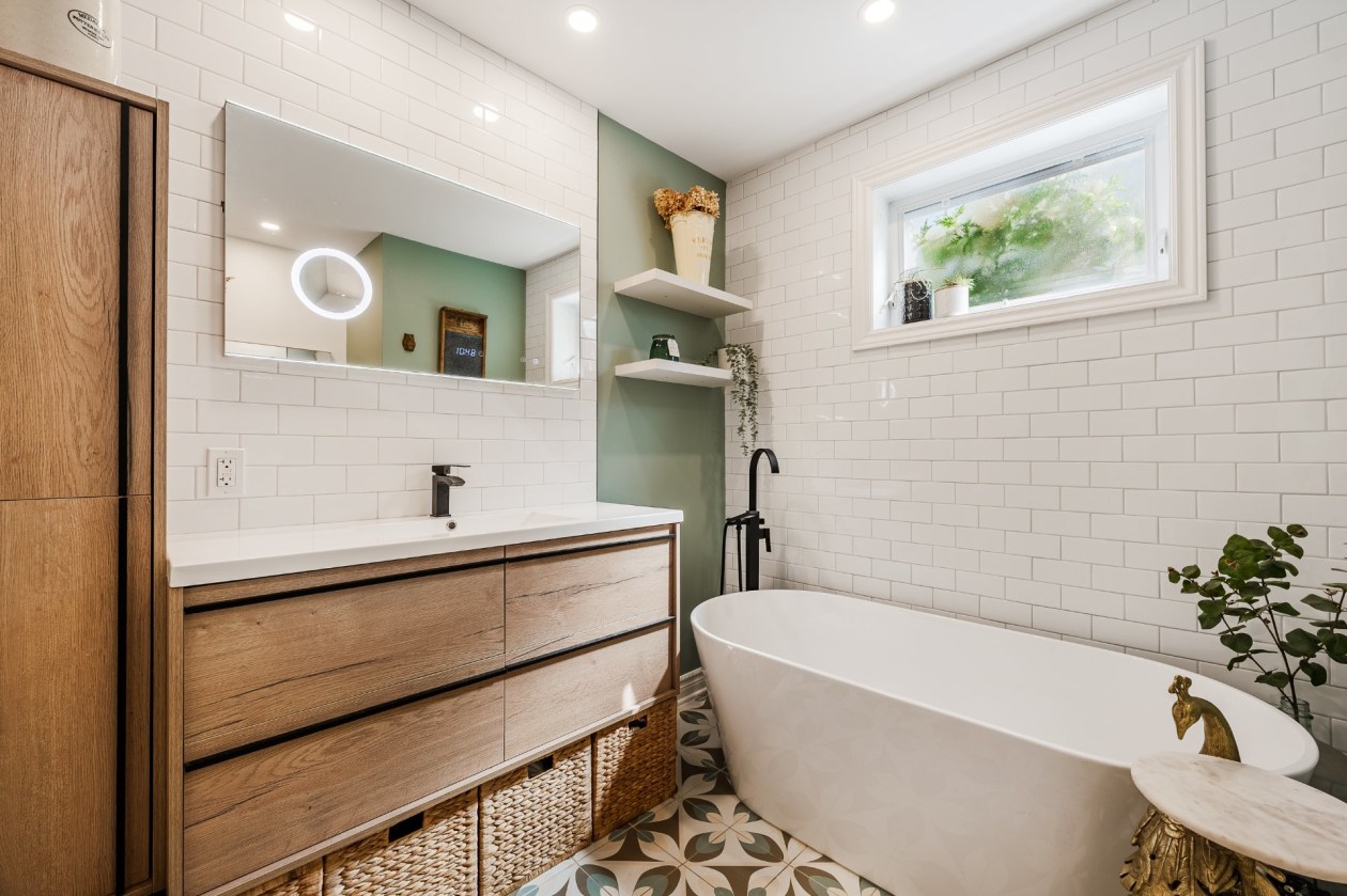 Salle de bains — 63 Rue Dufresne, Saint-Jean-sur-Richelieu