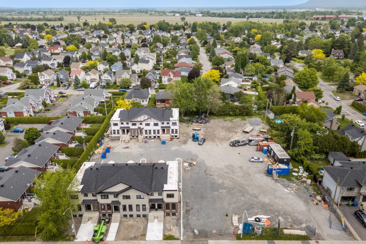 Photo aérienne — 127, Mtée des Trinitaires, 201, Saint-Basile-le-Grand, J3N1C3, Saint-Basile-le-Grand
