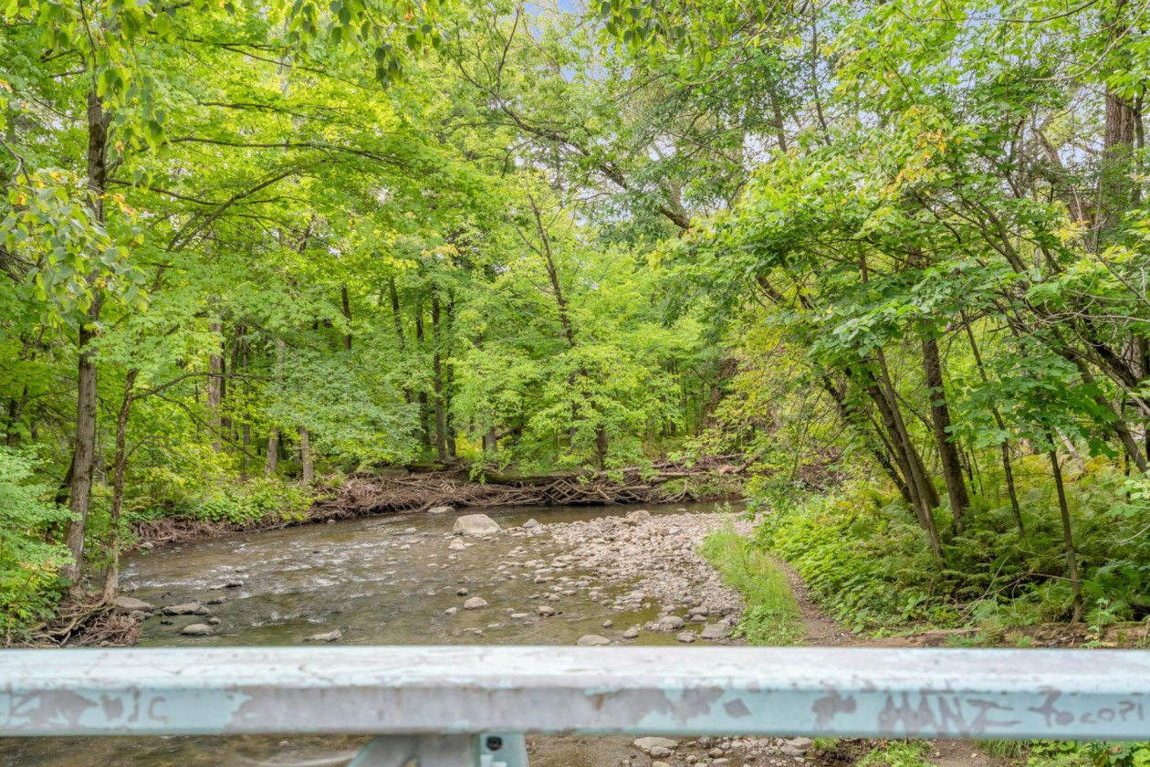 À proximité — 1422, Rue De Celles, Québec (Les Rivières), G2C0B9, Québec (Les Rivières)