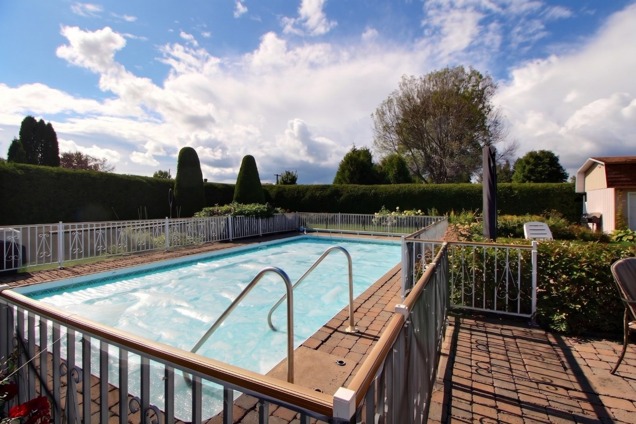 Piscine — 1350 128e Rue, Shawinigan