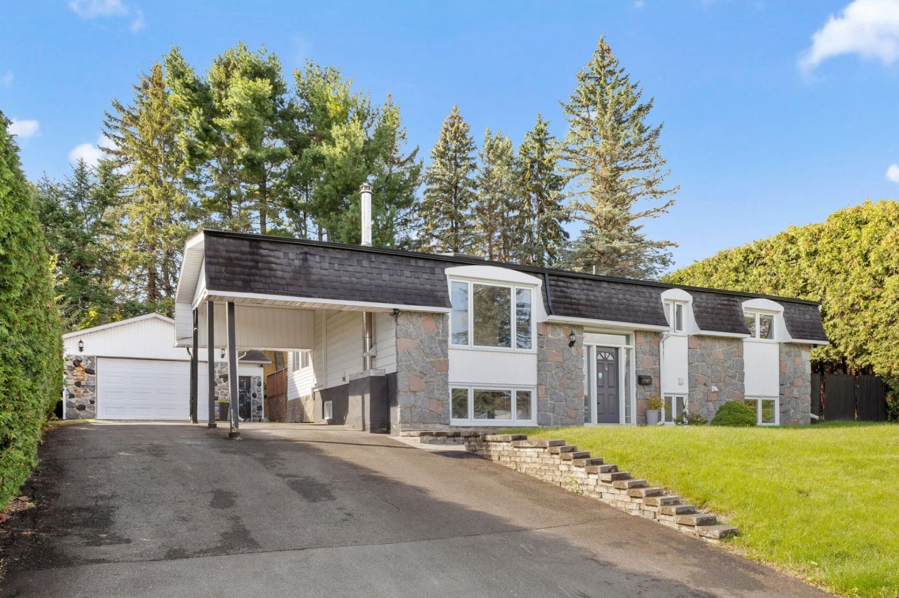 Façade — 4 Rue Céline, Gatineau