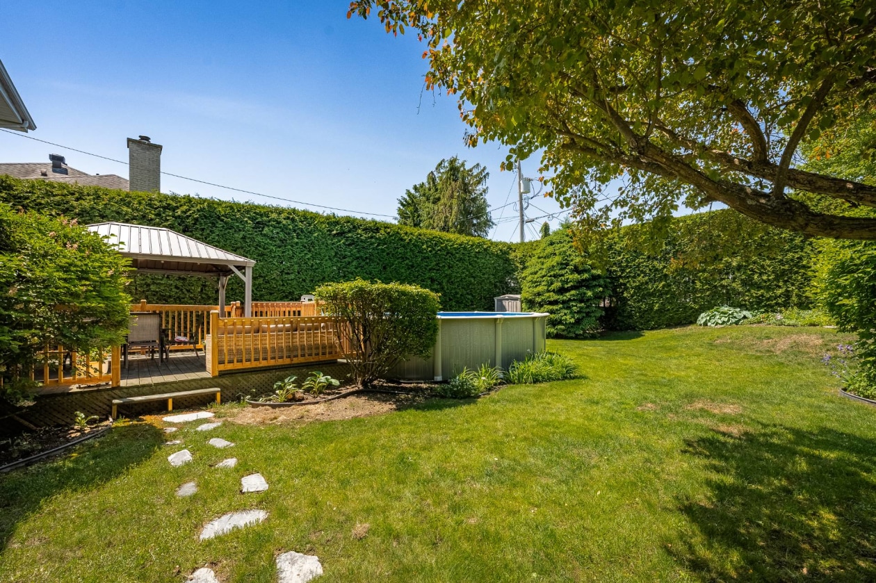 Cour — 3730 Rue La Vérendrye, Sherbrooke