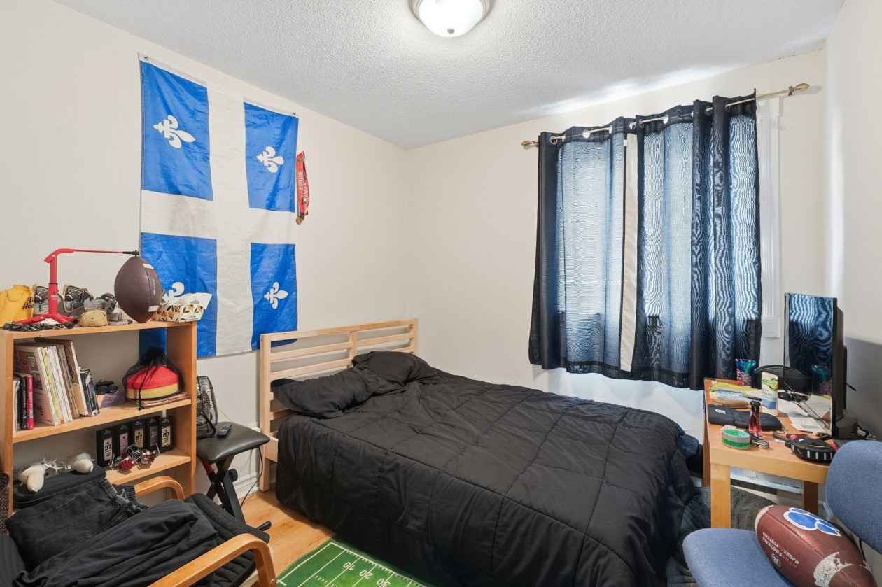 Chambre à coucher — 94 Ch. Eardley, Gatineau