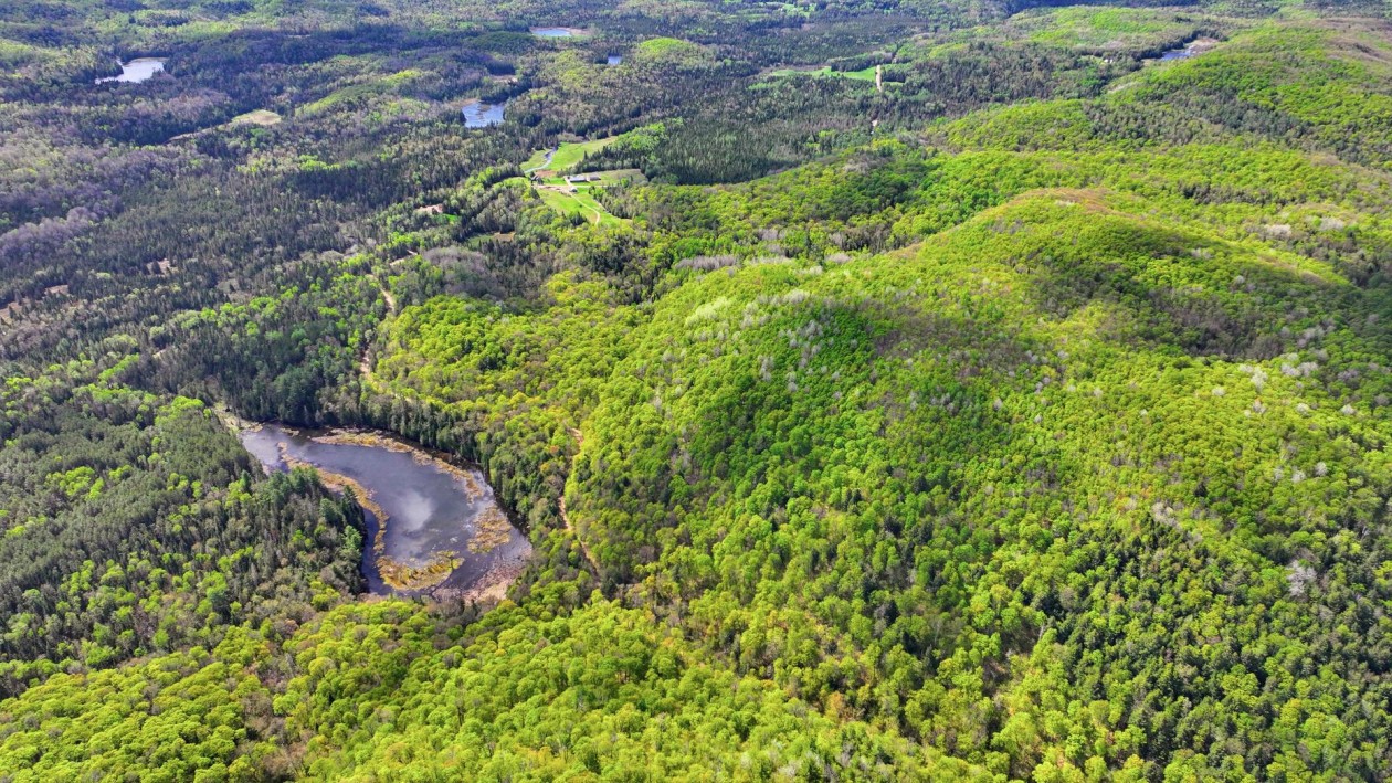 Photo aérienne — Ch. du Lac-Hawk, Mulgrave-et-Derry