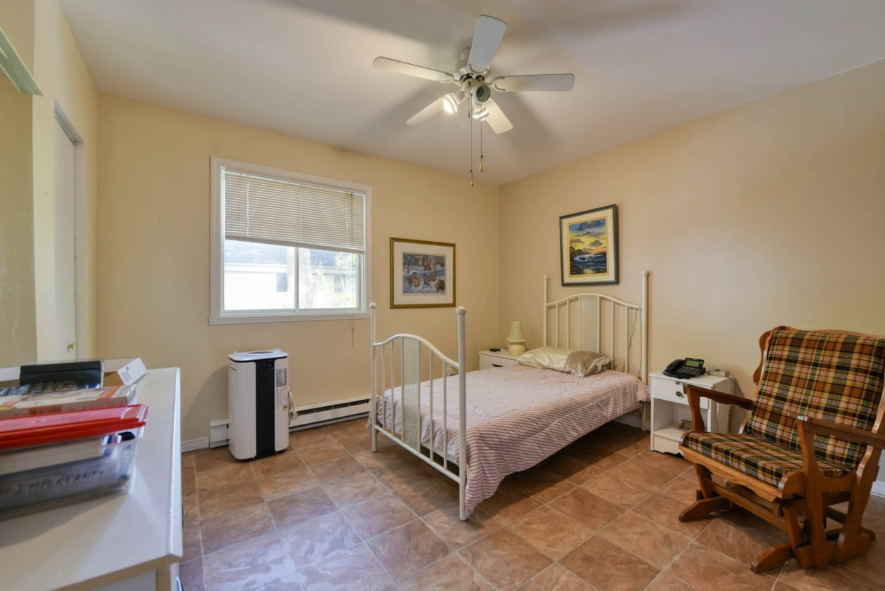 Chambre à coucher — 138 Rue Alexandre, Rosemère