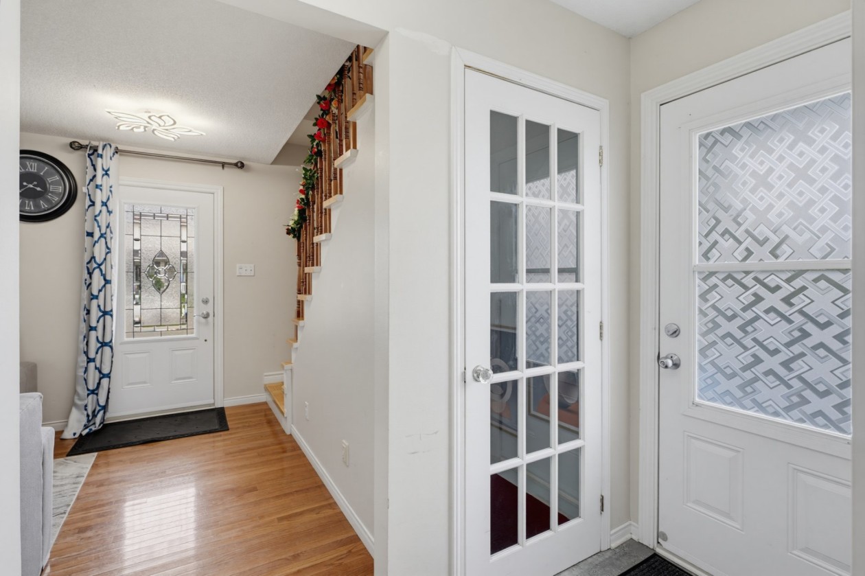 Hall d'entrée — 27 Rue de Sabrevois, Gatineau