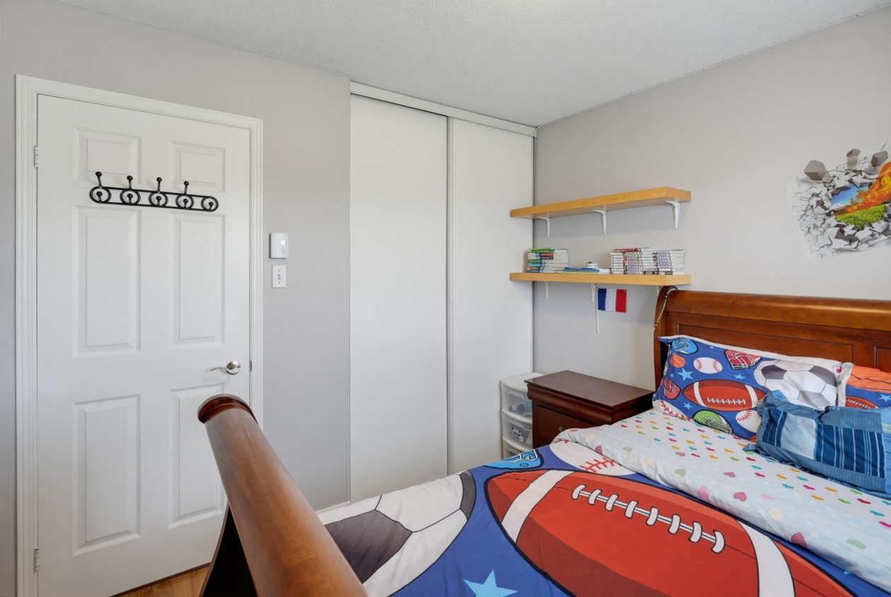 Chambre à coucher — 27 Rue de Sabrevois, Gatineau