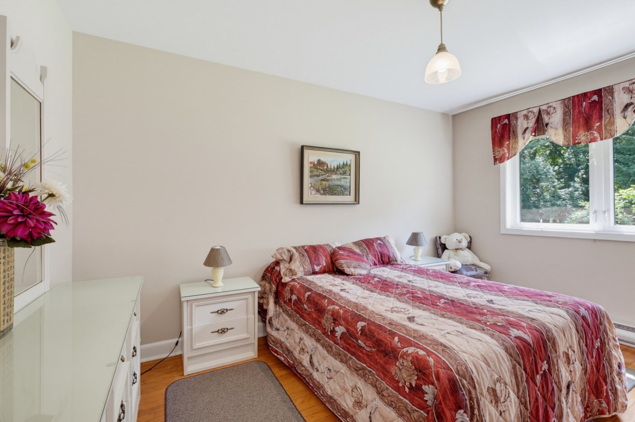 Chambre à coucher principale — 19 Rue de Versailles, Gatineau