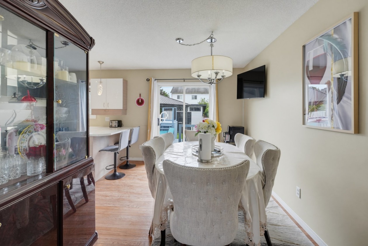 Salle à manger — 27 Rue de Sabrevois, Gatineau