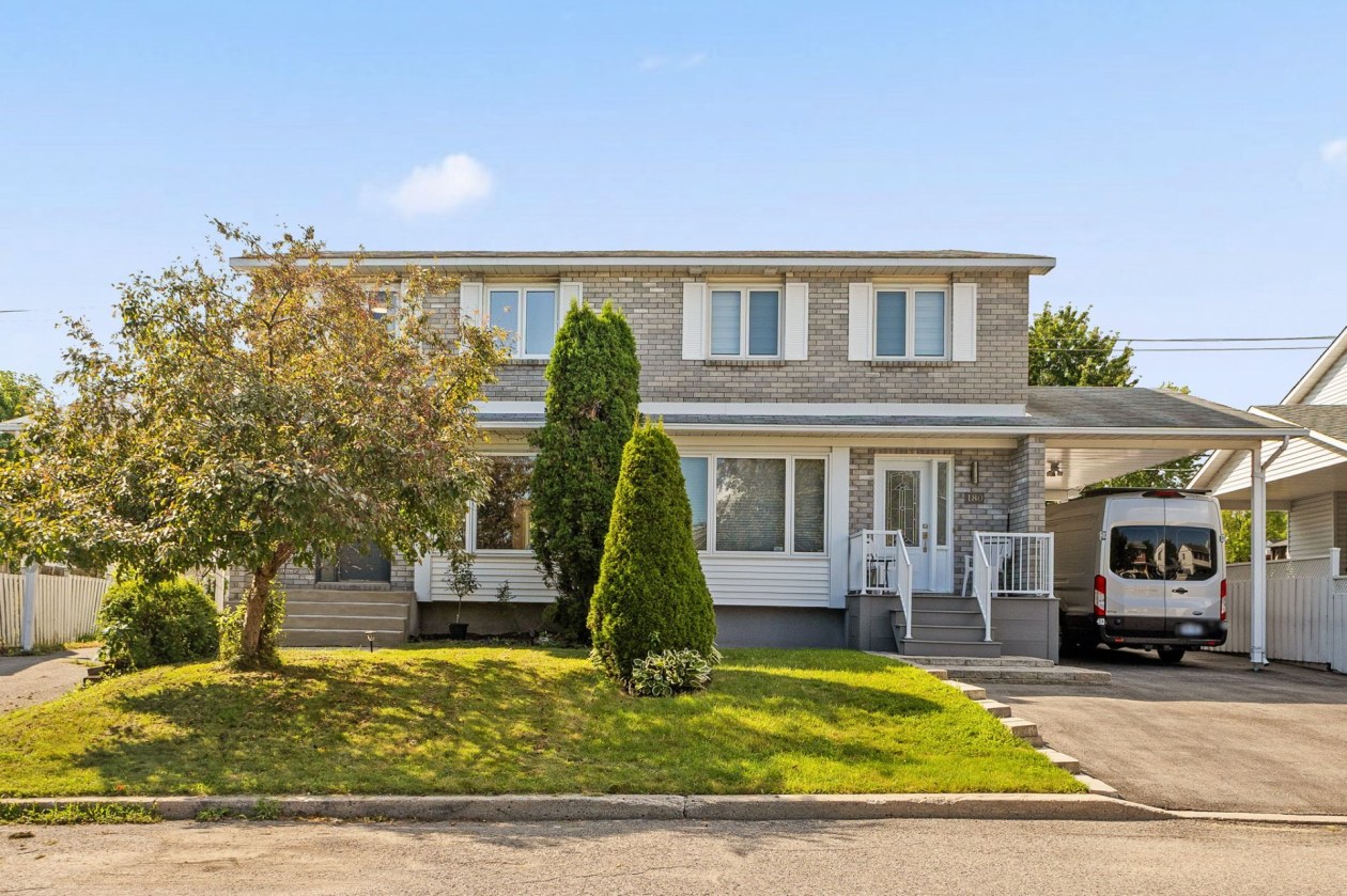 Façade — 182 Rue des Tulipes, Gatineau