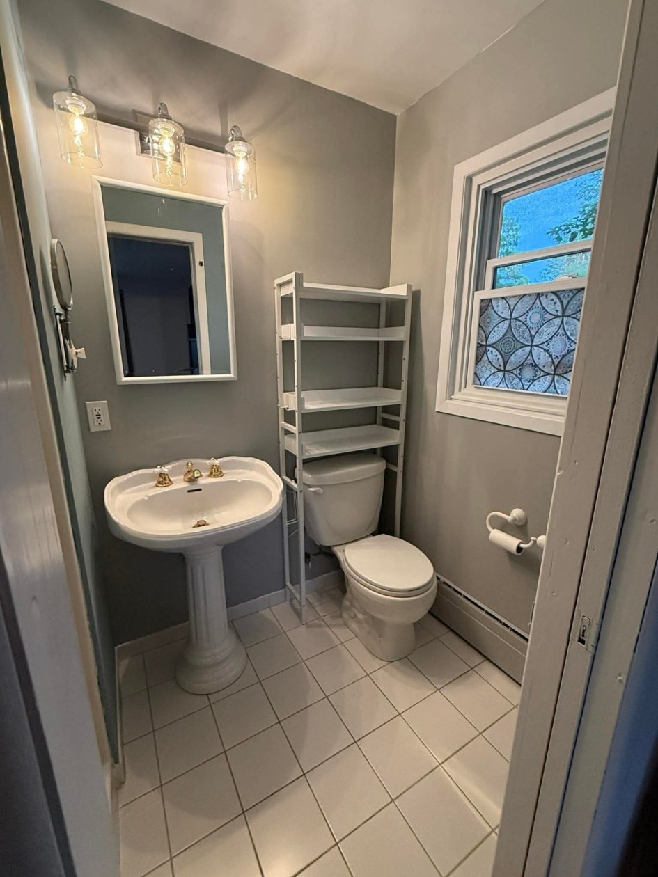 Salle de bains — 385 Rue Birch, Shawville
