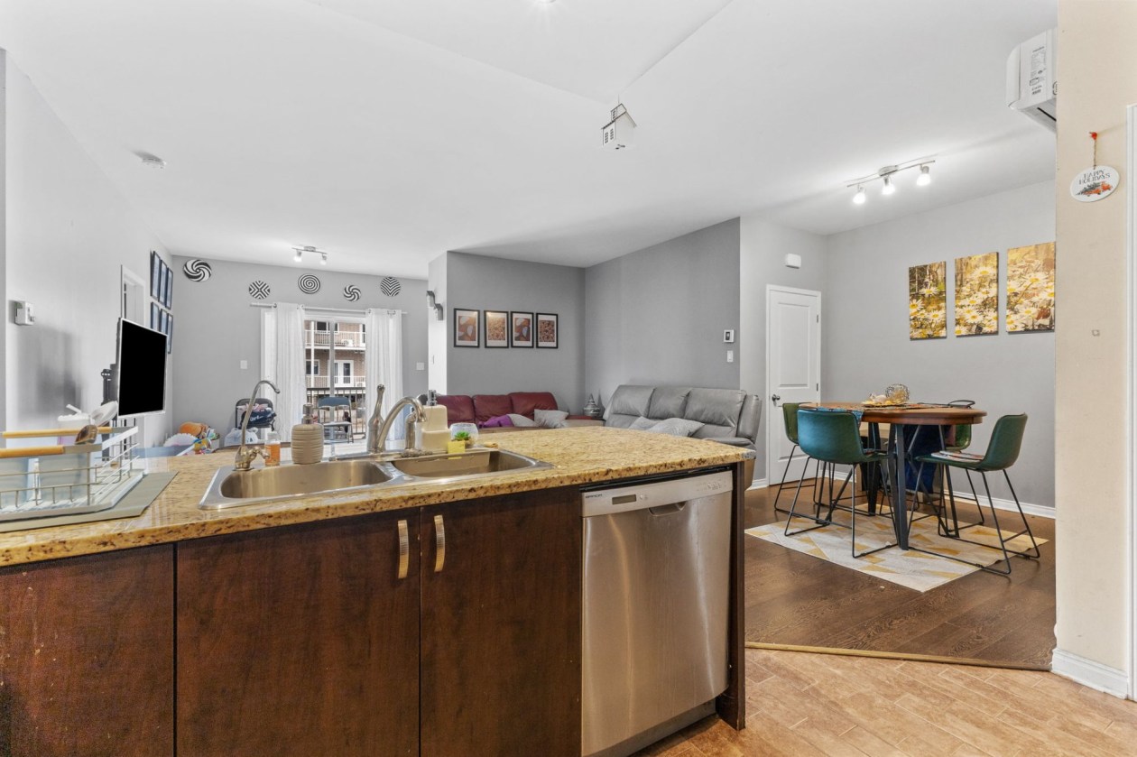 Overview — 72 Rue de Bruxelles, Gatineau