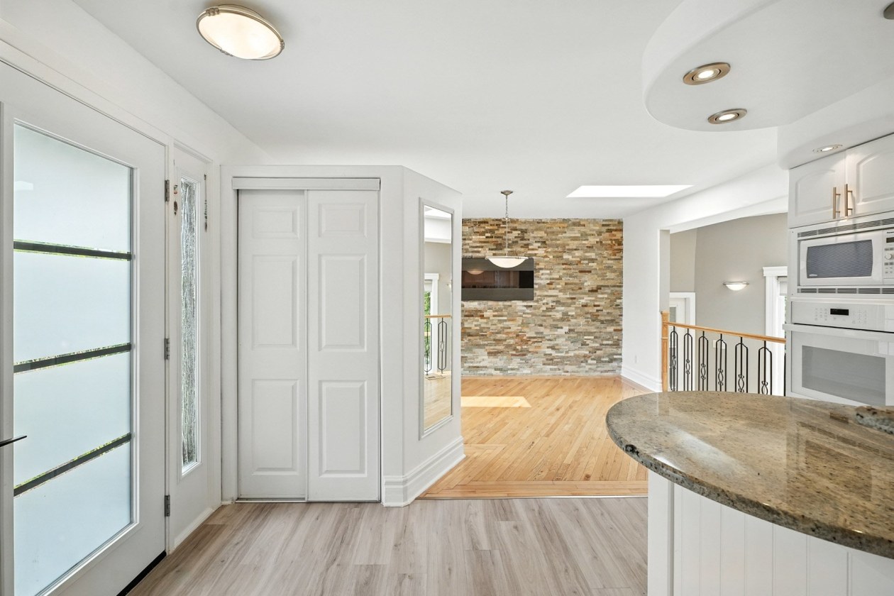 Hall d'entrée — 416 Rue Duquette O., Gatineau