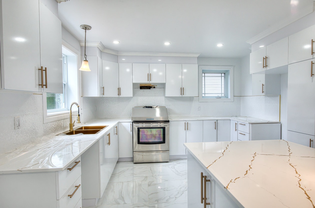 Photo 18 — 46 Boul. Laurentien, Repentigny
