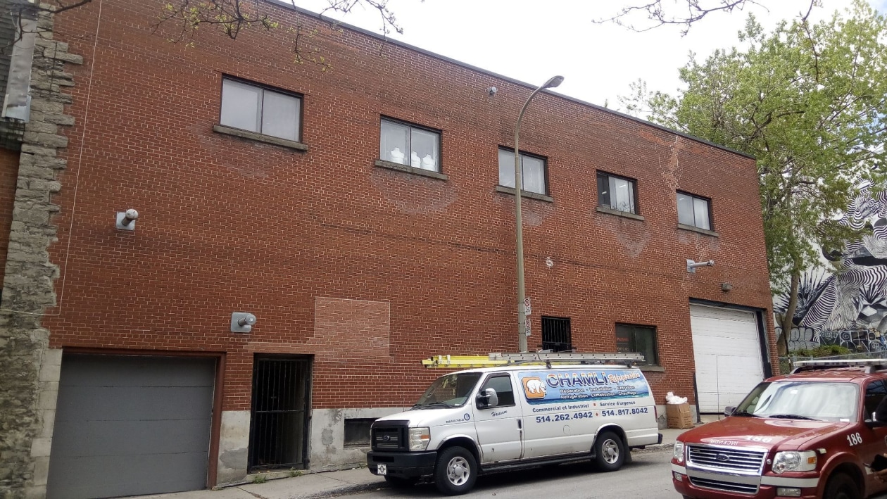 Photo 30 — 2023 - 2025 Boul. St-Laurent, Montréal