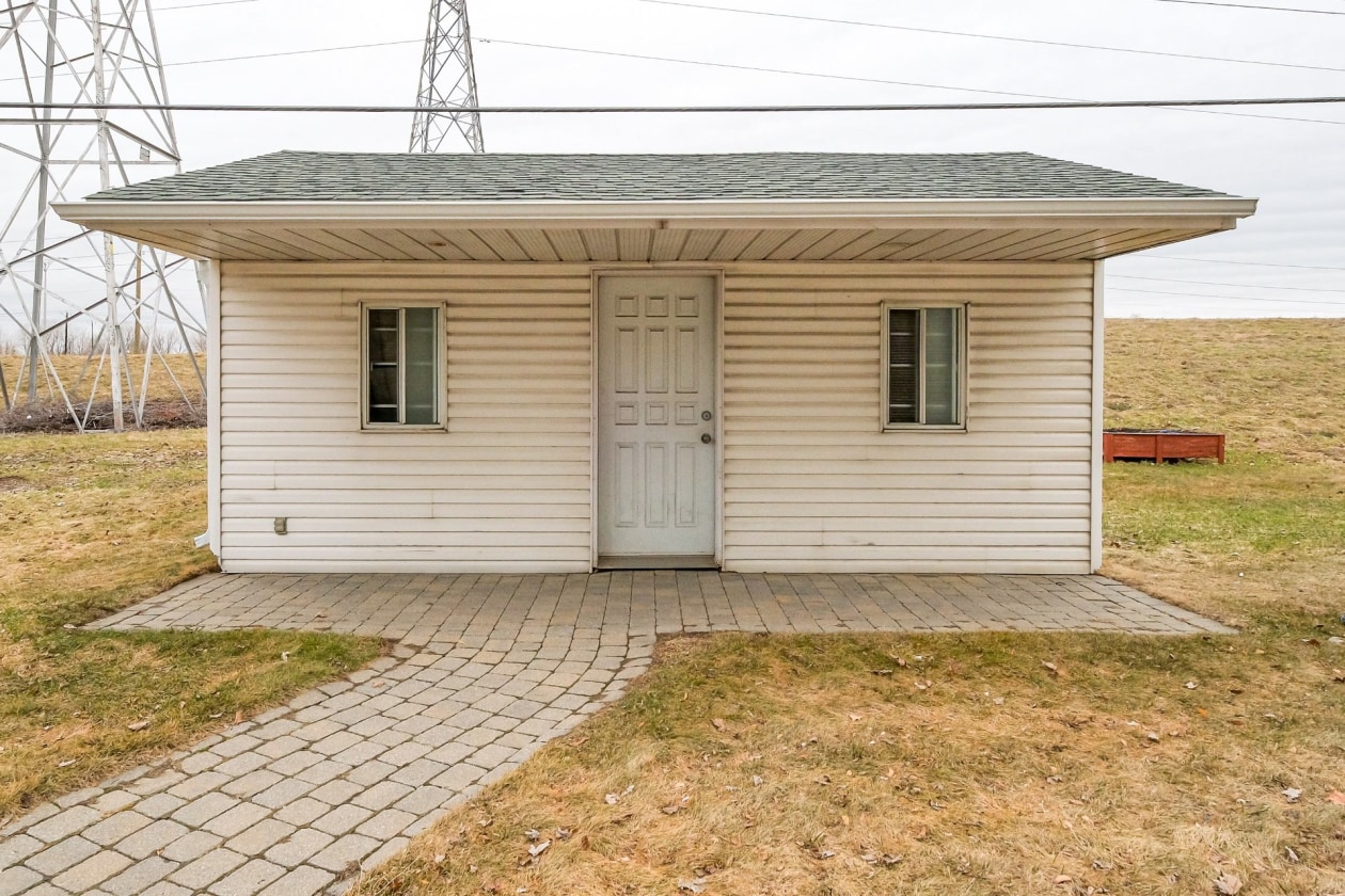 Remise — 2975 Rue des Émeraudes, Longueuil