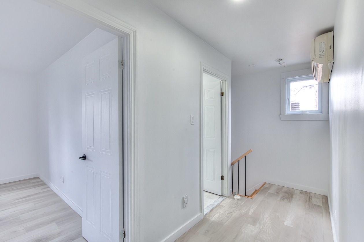 Vue d'ensemble — 46 Boul. Laurentien, Repentigny
