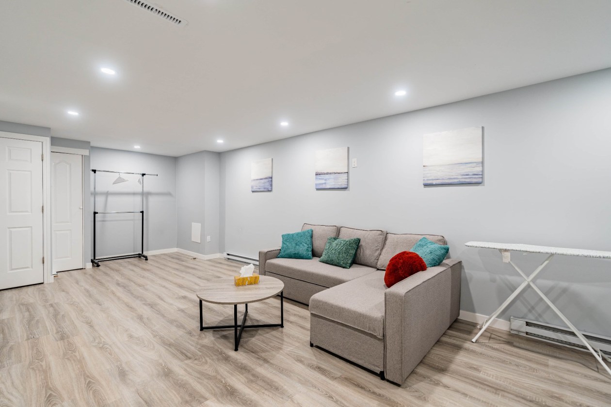 Sous-sol — 6275 Rue Baillargeon, Brossard