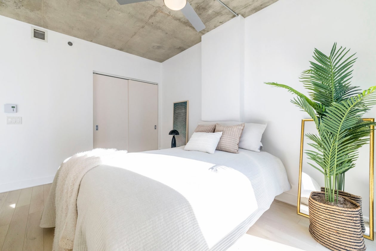 Chambre à coucher — 1414 Rue Chomedey, Montréal