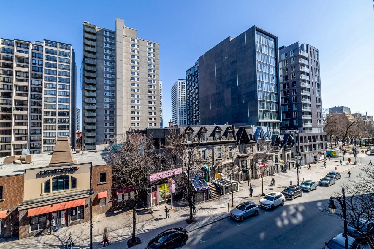 Photo 14 — 1414 Rue Chomedey, Montréal