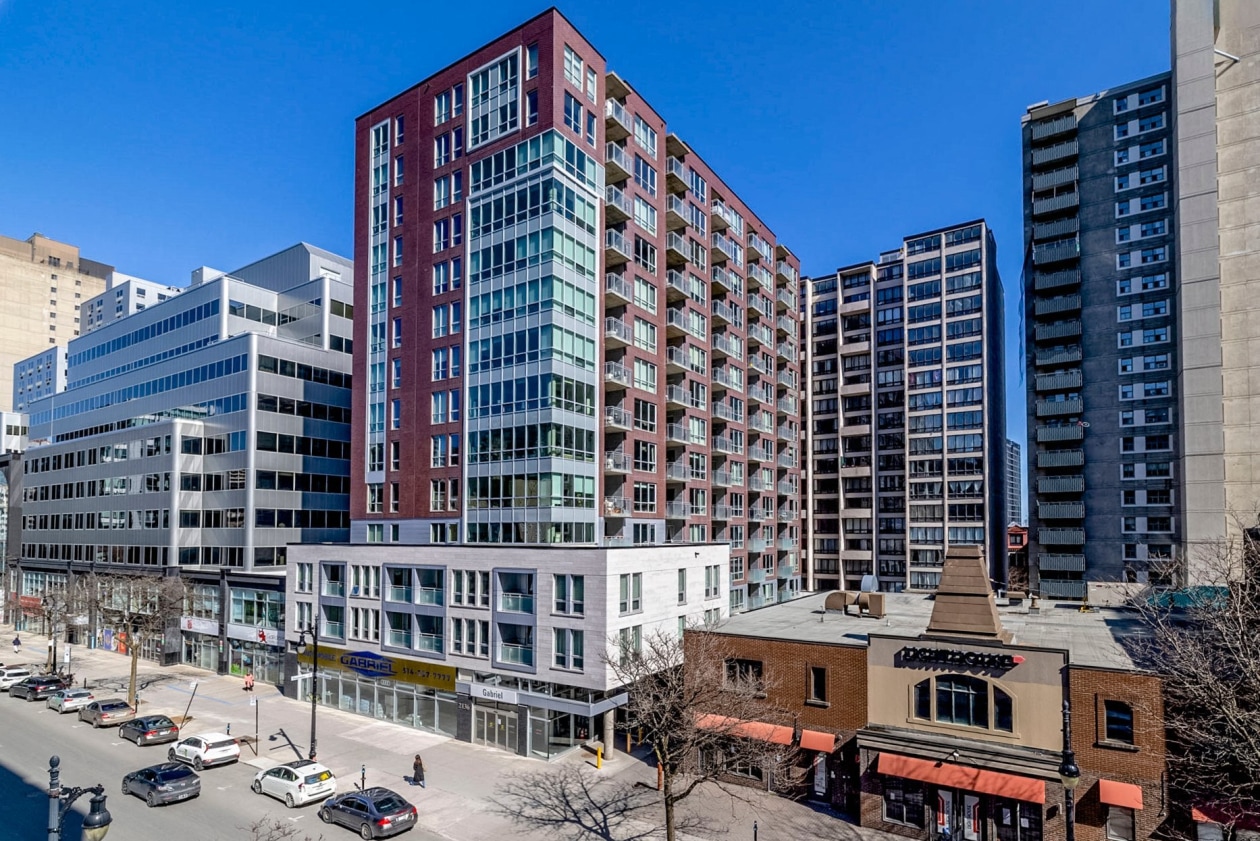 Photo 13 — 1414 Rue Chomedey, Montréal