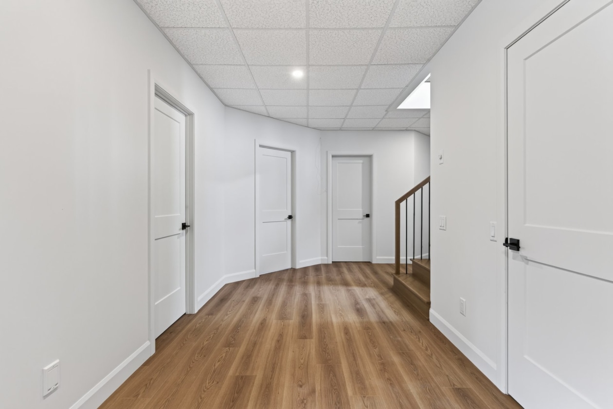 Corridor — 195, Rue Griffin, Shannon, G3S0S9, Shannon
