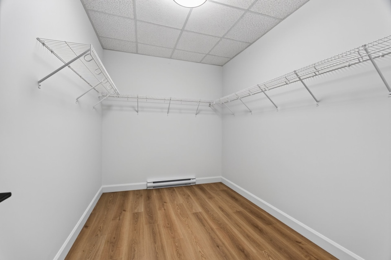 Rangement — 195, Rue Griffin, Shannon, G3S0S9, Shannon