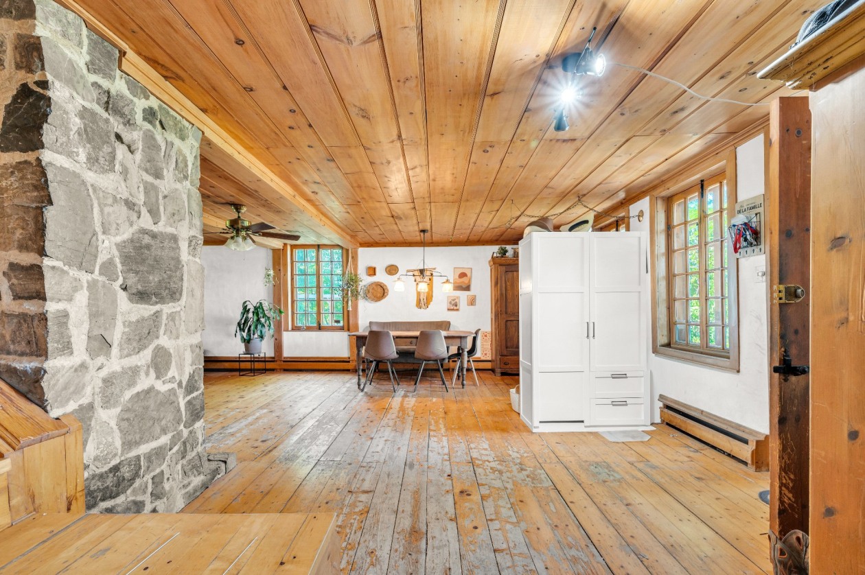 Salon — 991 Ch. des Îles, Lévis