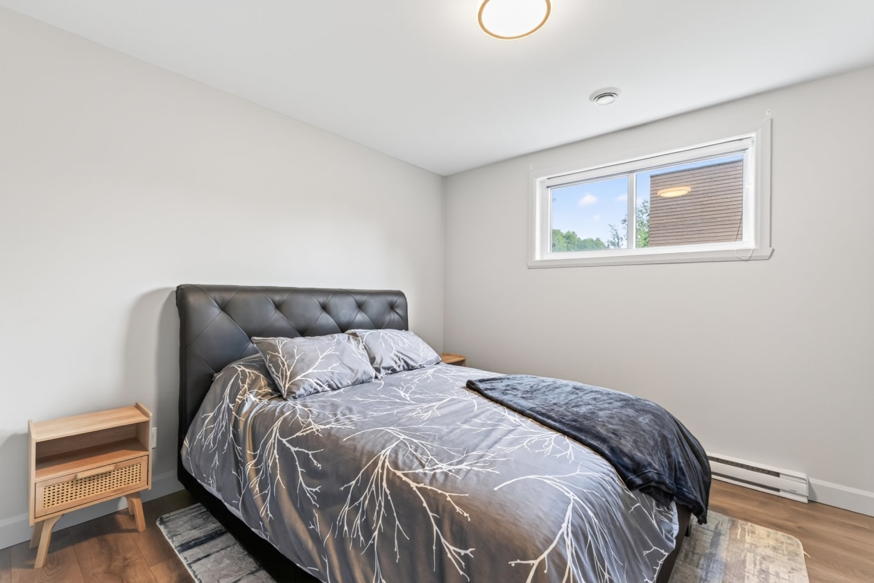 Chambre à coucher — 231 Rue des Glaciers, Beaupré