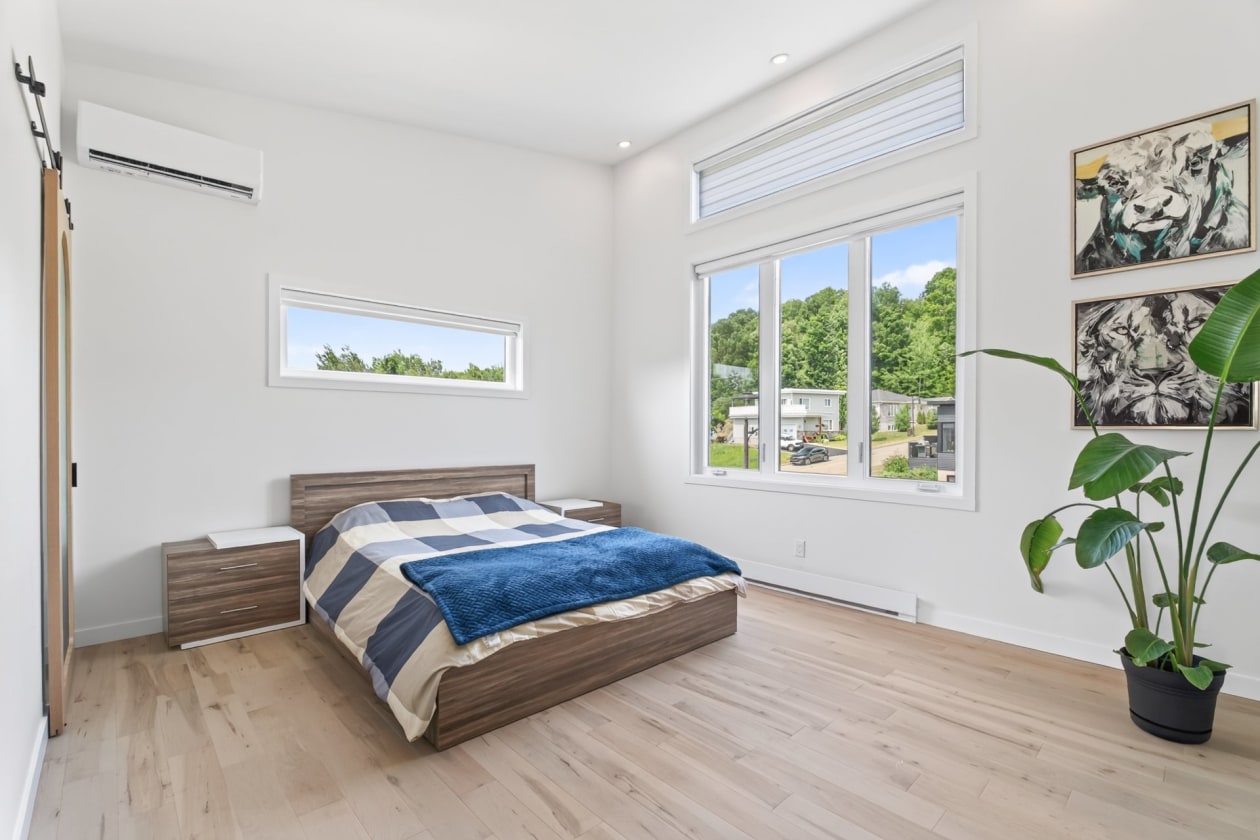 Chambre à coucher principale — 231 Rue des Glaciers, Beaupré