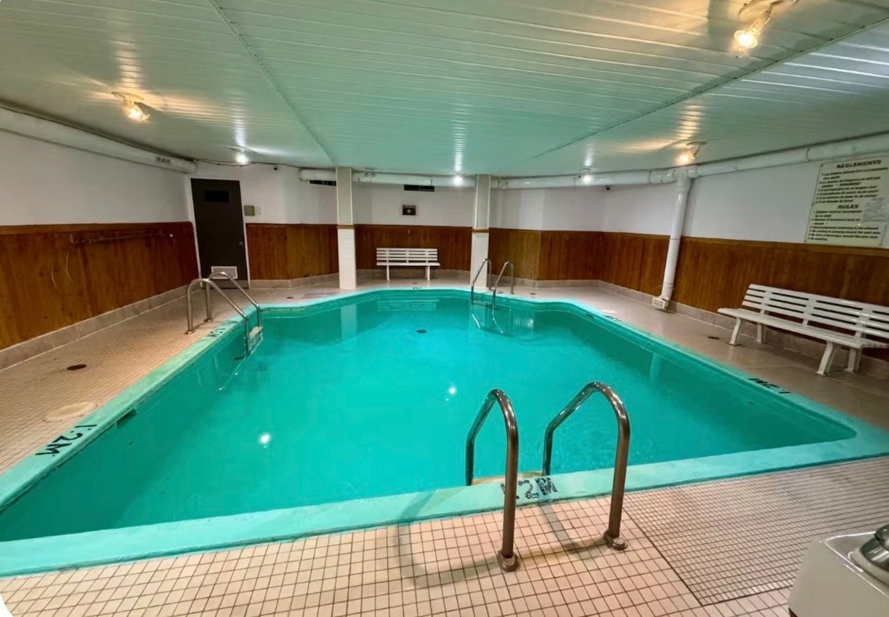 Piscine — 250 Rue du Plateau, Beaupré