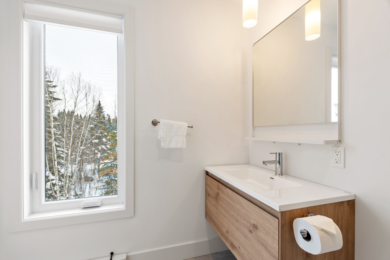 Salle de bains — 40 Allée du Cavalier, Shannon