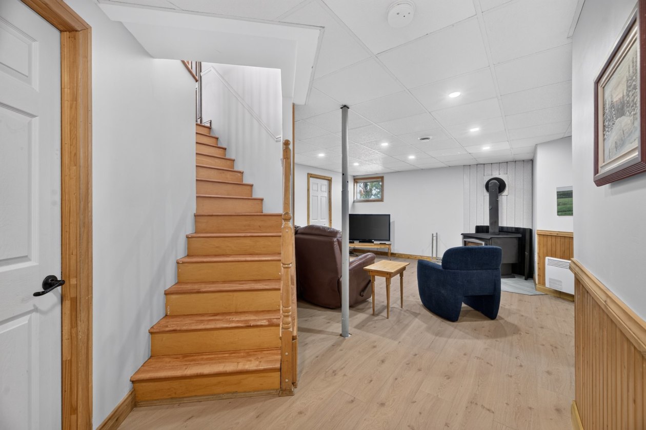 Salle familiale — 661 3e Rang O., Saint-Anaclet-de-Lessard