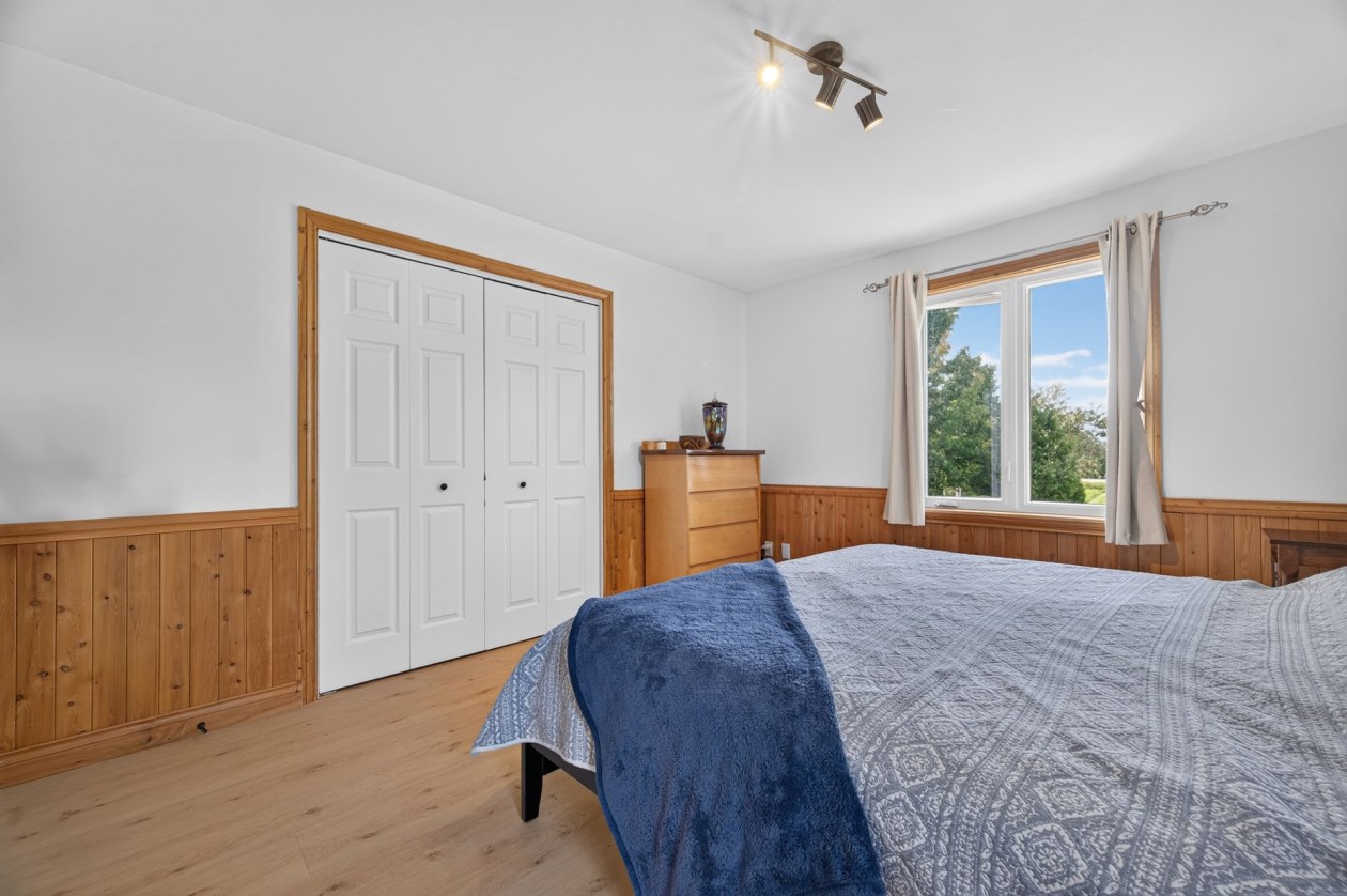 Chambre à coucher — 661 3e Rang O., Saint-Anaclet-de-Lessard