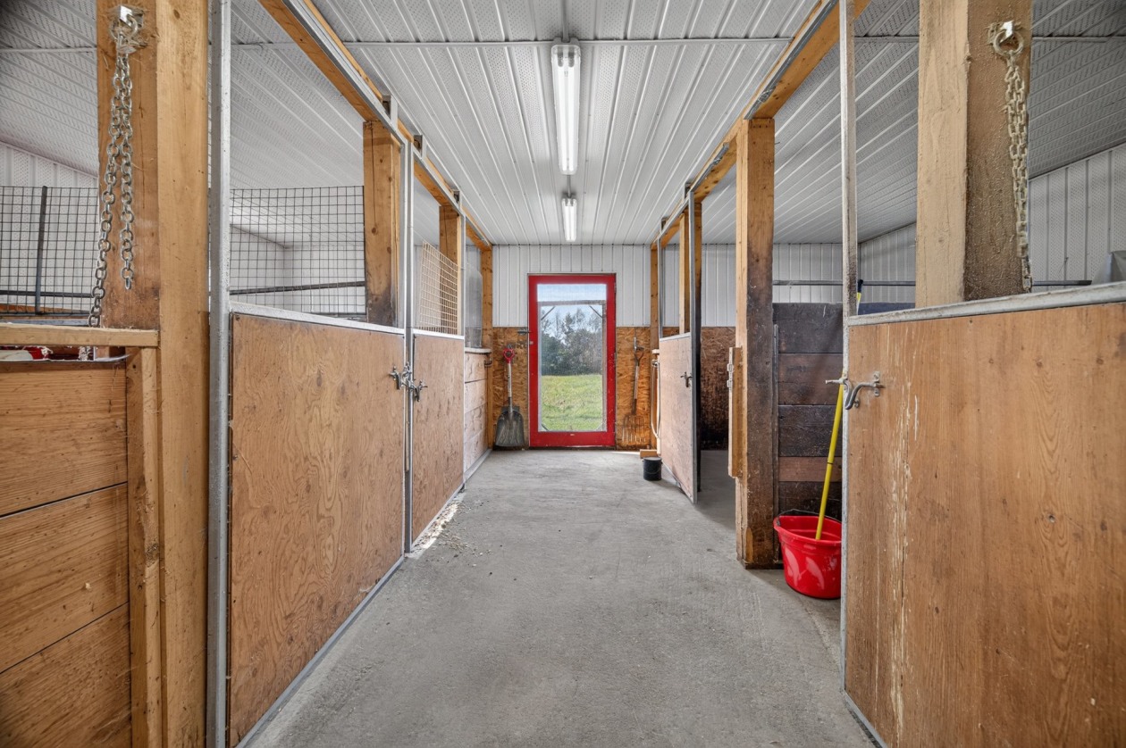 Photo 47 — 661 3e Rang O., Saint-Anaclet-de-Lessard