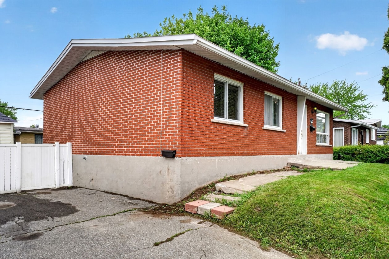 Façade — 780, Av. Curé-Cloutier, Laval (Duvernay), H7E4E4, Laval (Duvernay)