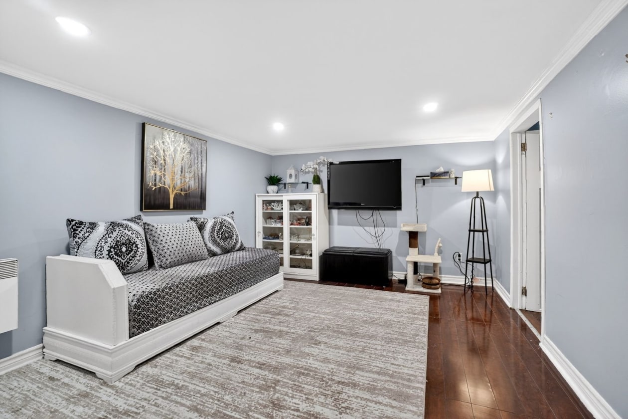 Salle familiale — 780, Av. Curé-Cloutier, Laval (Duvernay), H7E4E4, Laval (Duvernay)