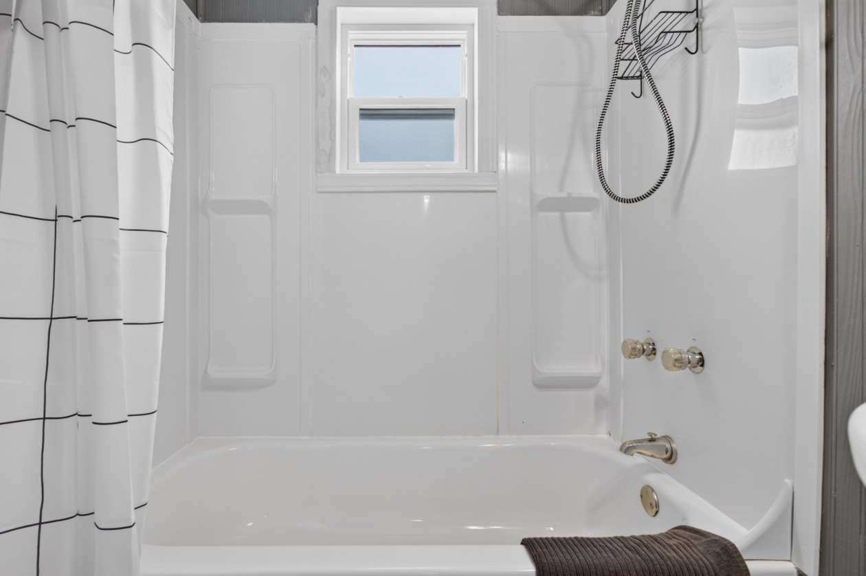 Salle de bains — 103, Ch. des Noisetiers, Nominingue, J0W1R0, Nominingue