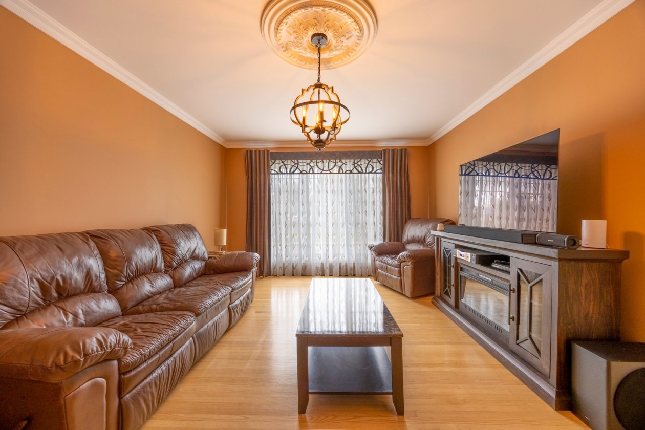 Salon — 1641, 4e Avenue, Shawinigan, G9T2S8, Shawinigan
