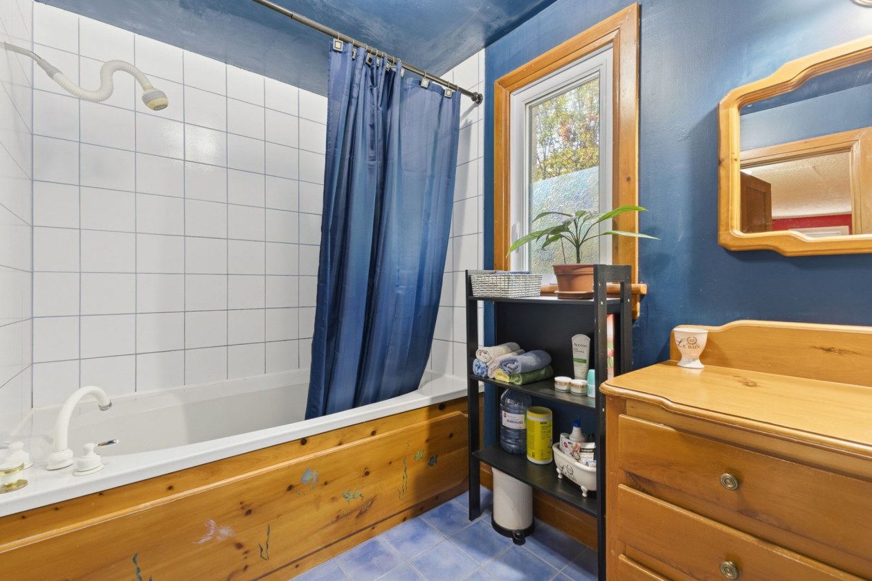 Salle de bains — 840, Rue Notre-Dame, Gatineau (Gatineau), J8P1N5, Gatineau (Gatineau)