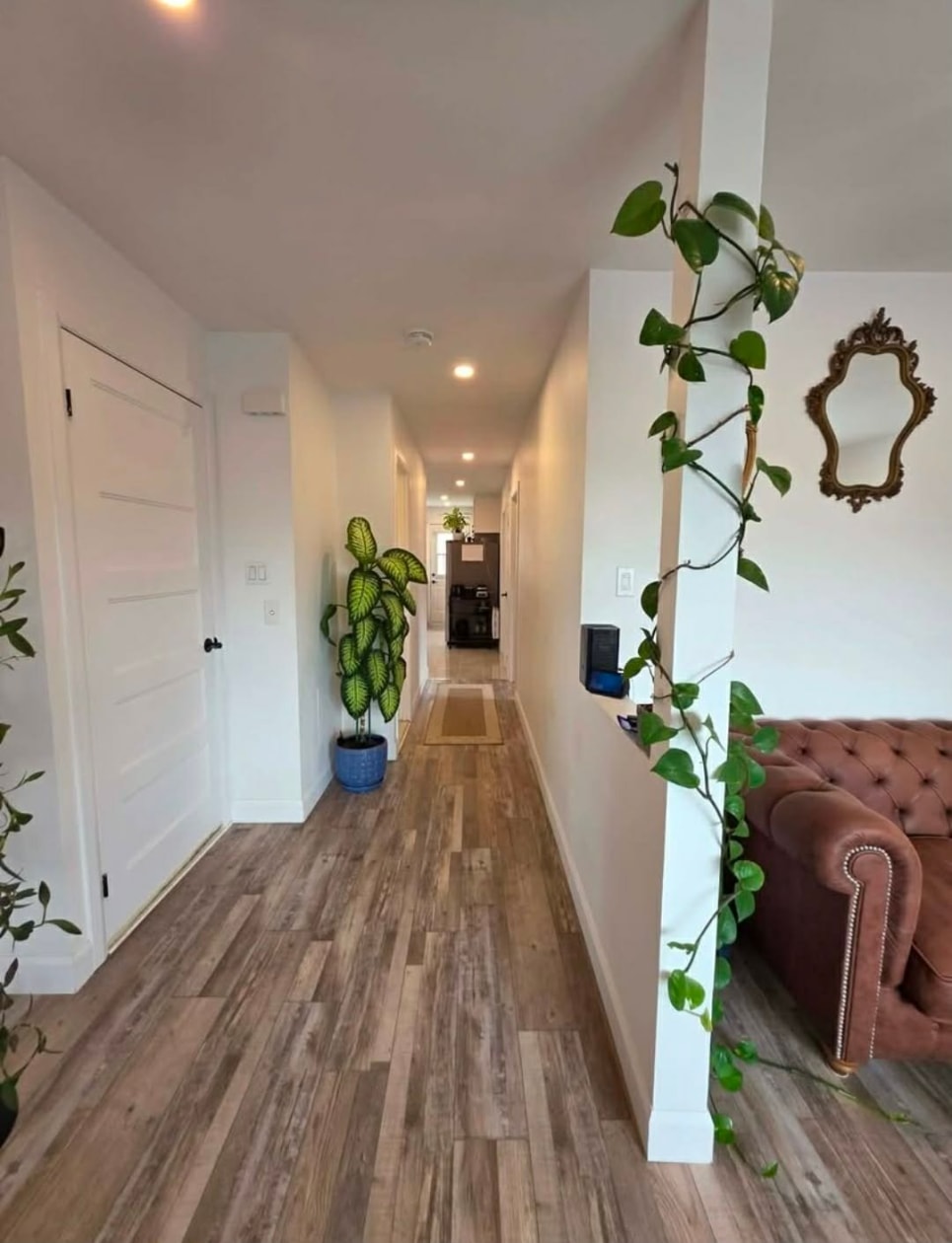 Hall d'entrée — 759 Rue Gagné, Montréal