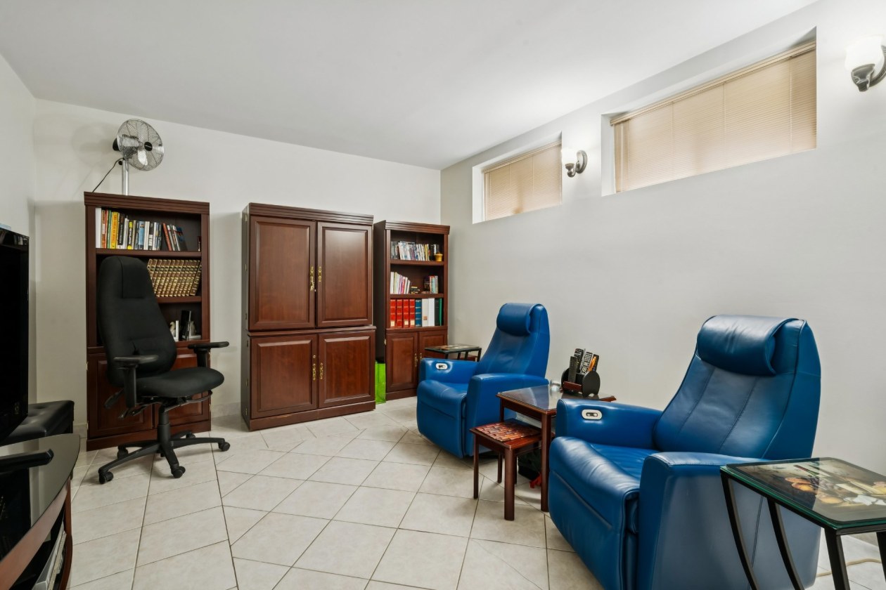 Salle familiale — 4400, Boul. Champlain, 108, Montréal (Verdun/Île-des-Soeurs), H4G1A9, Montréal (Verdun/Île-des-Soeurs)
