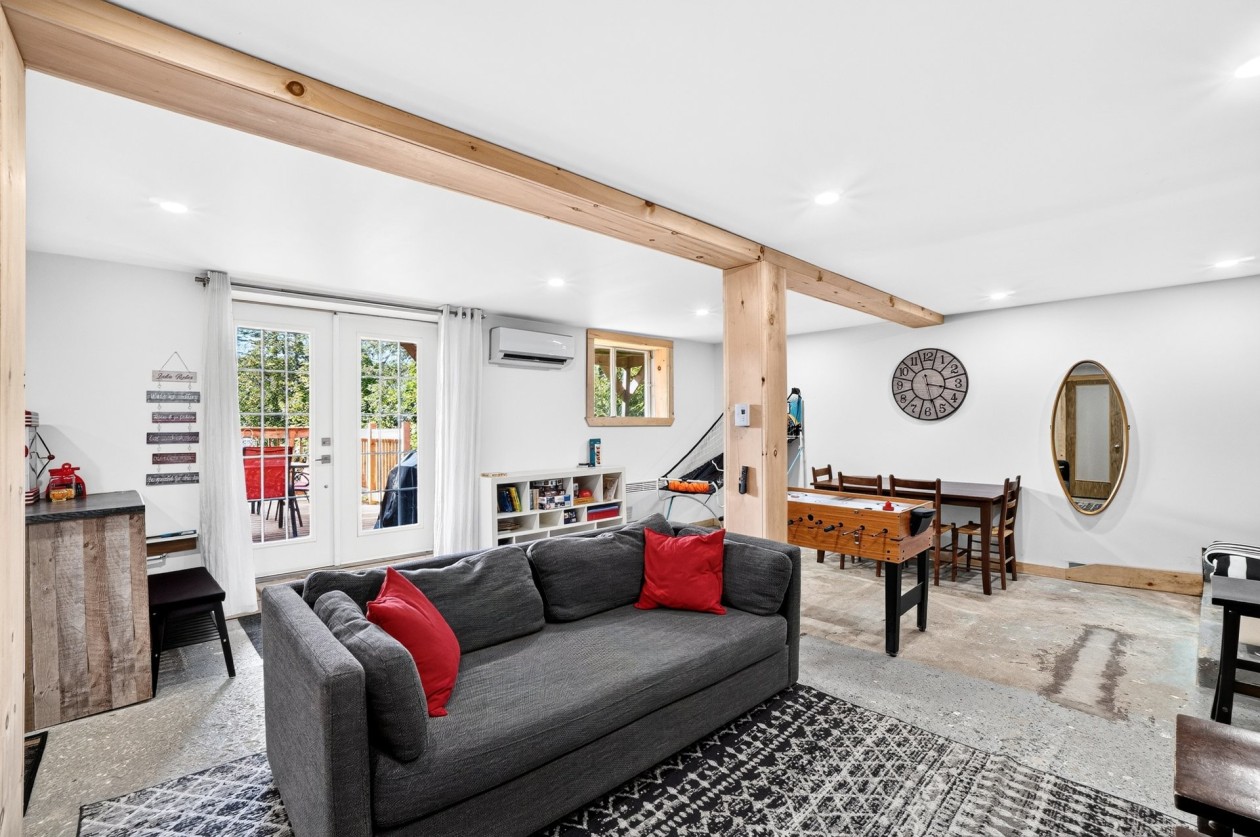 Salle familiale — 865, Rue de la Montagne, Saint-Calixte, J0K1Z0, Saint-Calixte