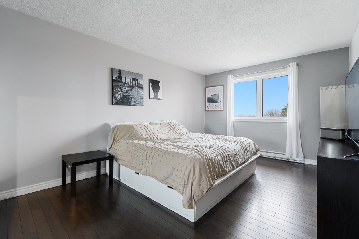 Chambre à coucher principale — 146 Rue de Lausanne, Gatineau