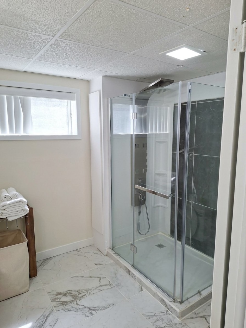 Salle de bains — 152 Rue Jean-XXIII, Laurier-Station