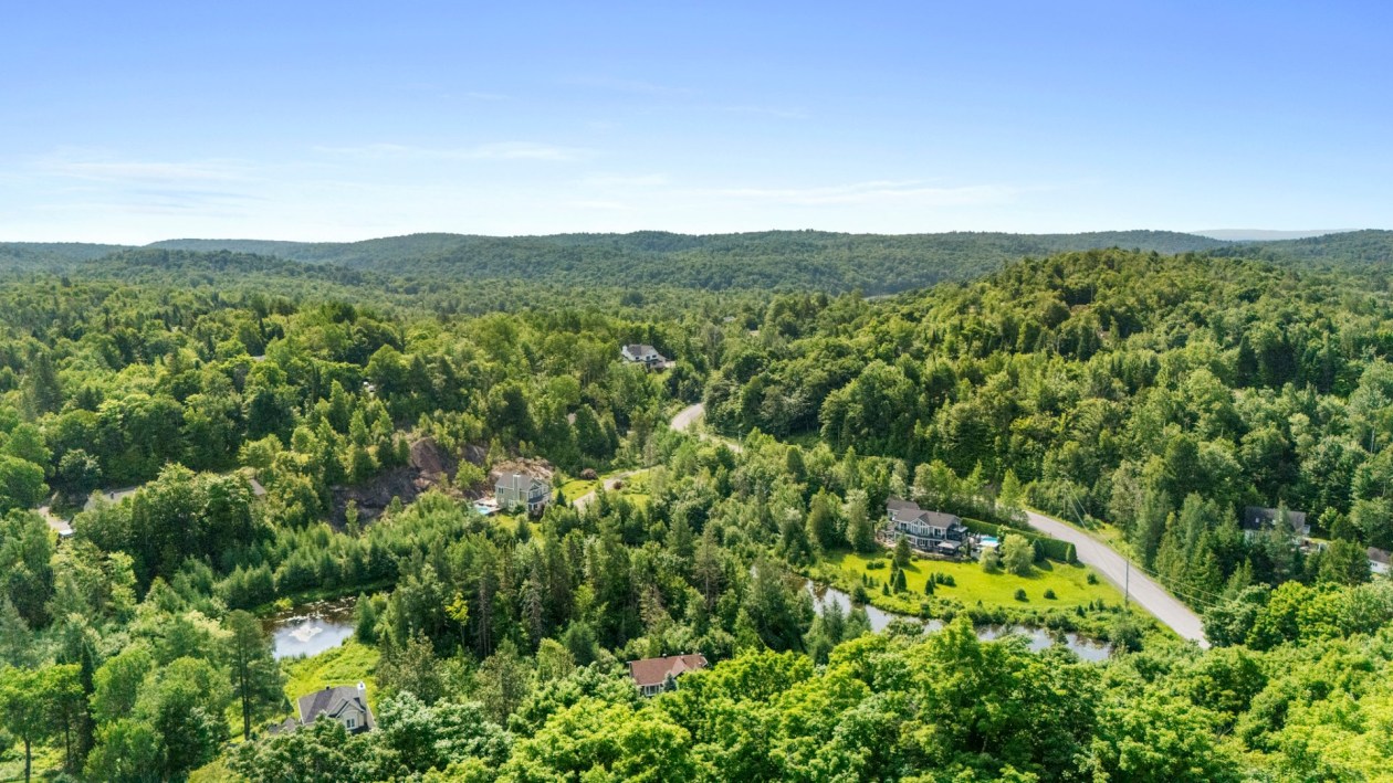 Photo 63 — 18, Ch. des Rochers, Saint-Sauveur, J0R1R1, Saint-Sauveur