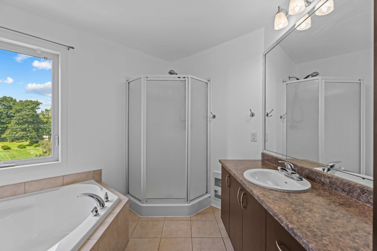 Salle de bains — 2194, Ch. Ste-Marie, 6, Mascouche, J7L1A5, Mascouche