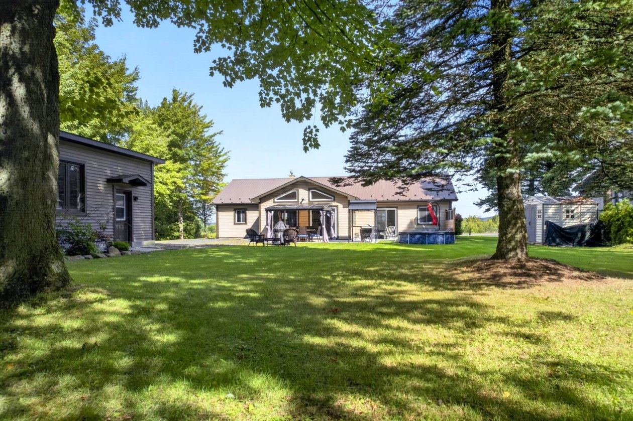 Extérieur — 895 8e Rang O., Saint-Joachim-de-Shefford