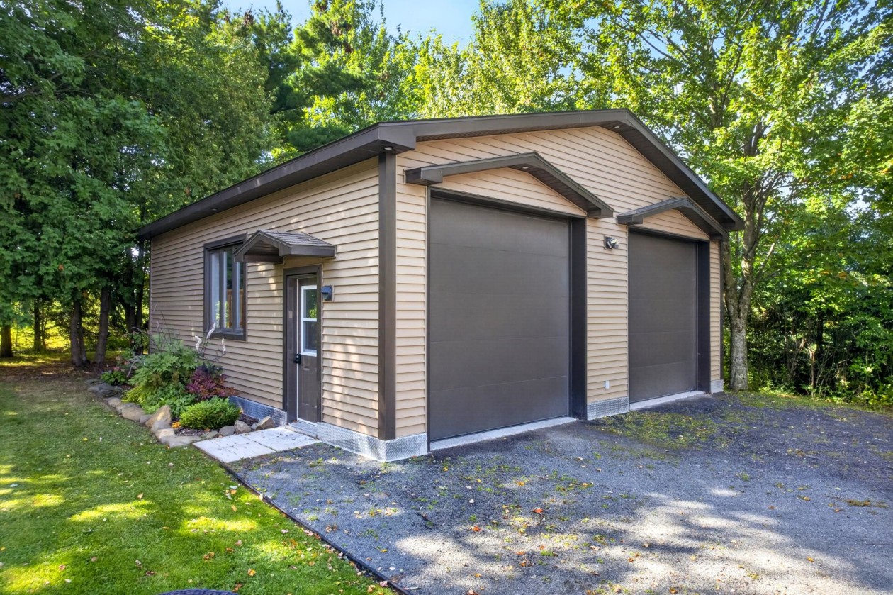 Garage — 895 8e Rang O., Saint-Joachim-de-Shefford