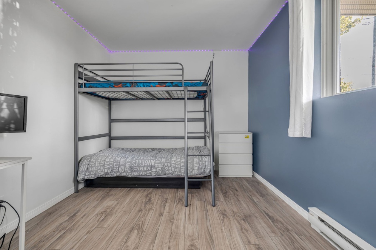 Chambre à coucher — 1460 Boul. du Loiret, Québec